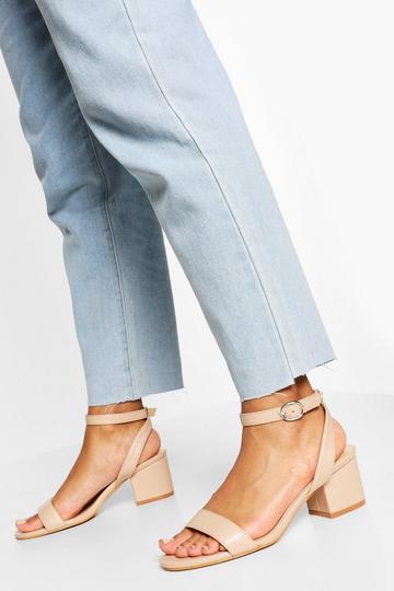 Wide Width Basic Low Block Heel nude