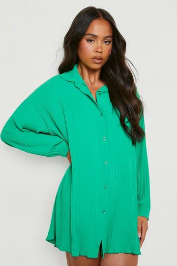 Green Petite Plisse und Shirt Dress