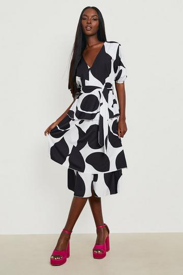 Abstract Printed Belted Tiered Midi Dress black
