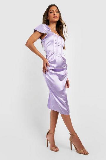 Lilac wedding guest dresses | boohoo UK