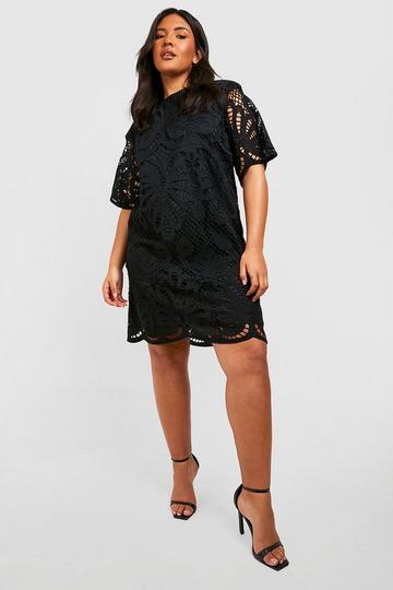 Plus Premium Crochet Lace Shift Dress black