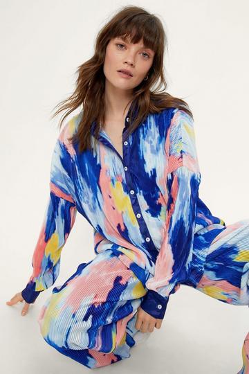 Bright Abstract Plisse Oversized Shirt cobalt