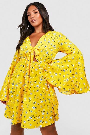 Plus Floral Knot Front Flared Skater Dress yellow