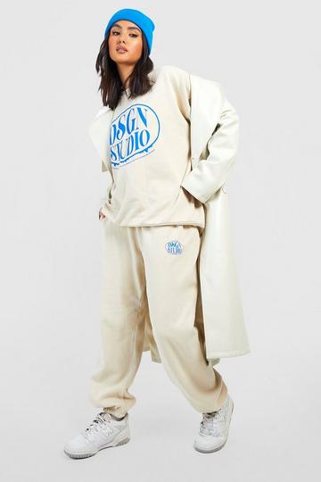 Dsgn Studio Overdyed Collegiate Slogan Sweater Tracksuit ecru