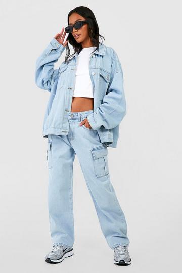 Petite Cargo Pocket Boyfriend Jeans light wash