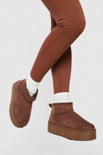 Ultra Mini Platform Cozy Boots chocolate