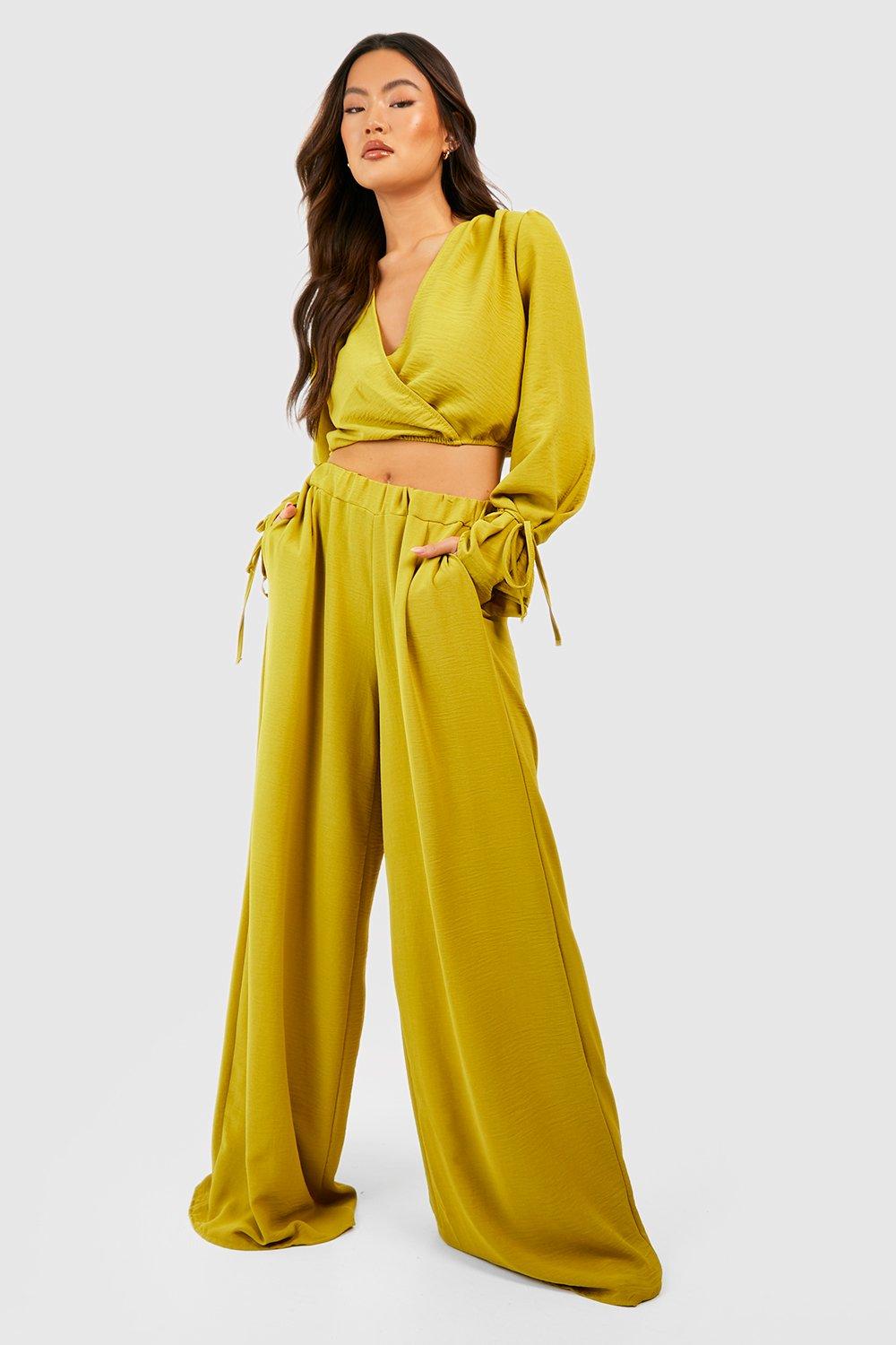 Boohoo hot sale yellow trousers