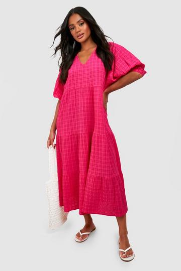 Textured Puff Sleeve Tiered Midi Dress pink