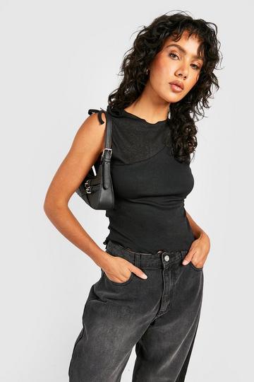 Fitted Sleeveless Double Layer Squa