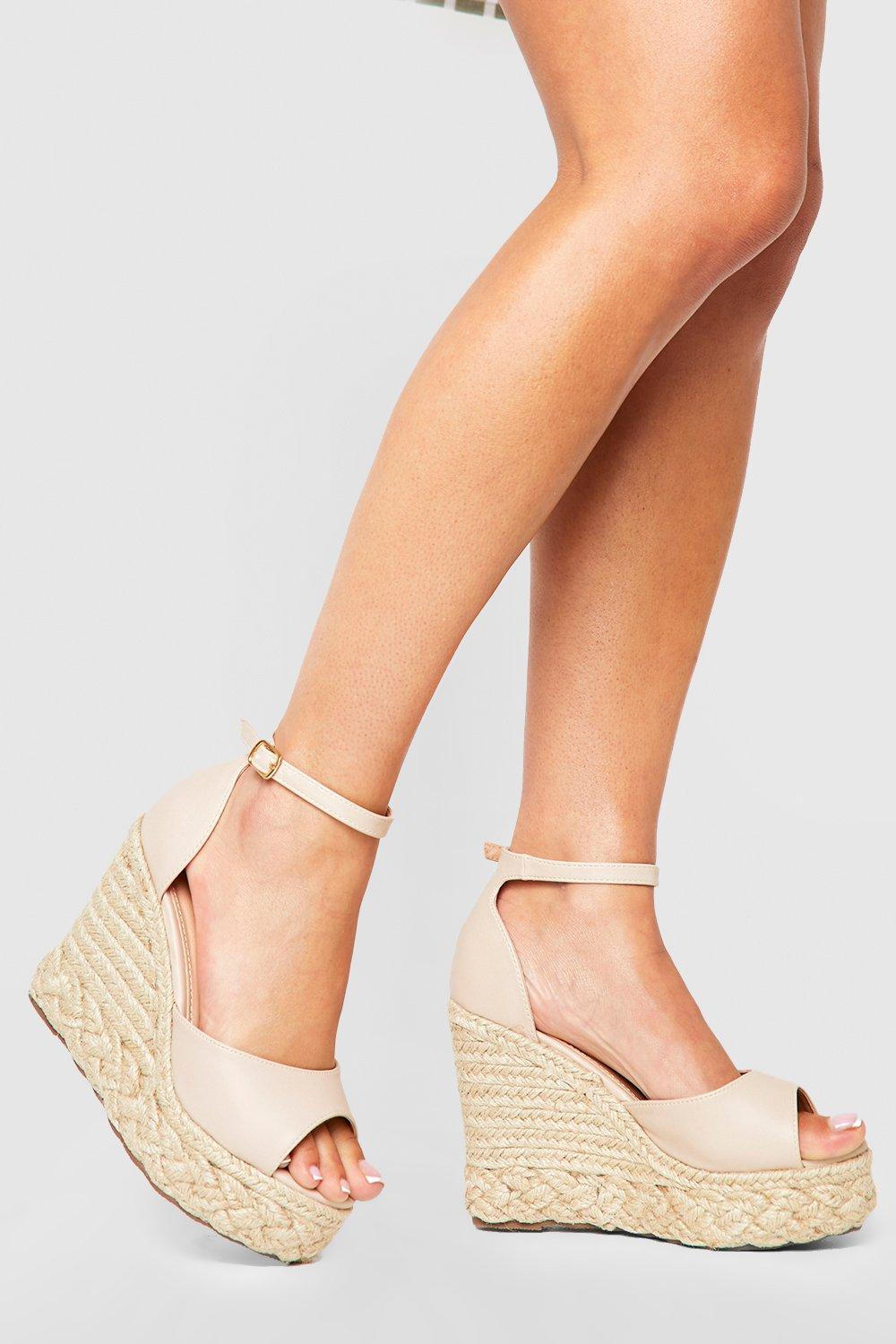 Nude clearance color wedges