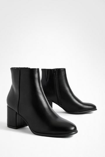 Block Heel Ankle Shoe Boots black