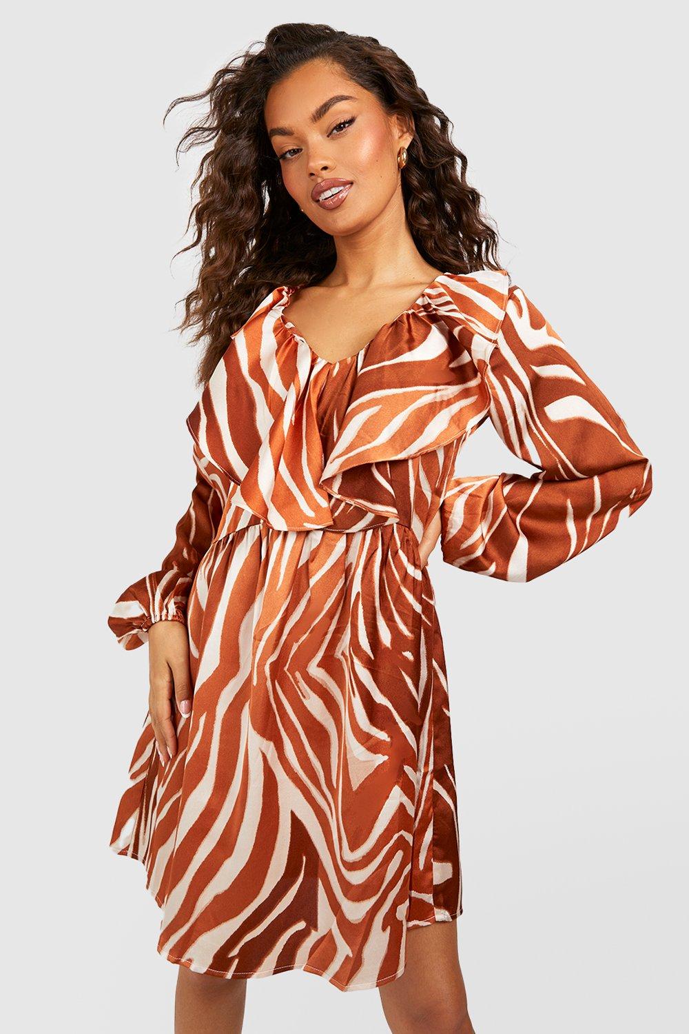 Boohoo leopard outlet print smock dress