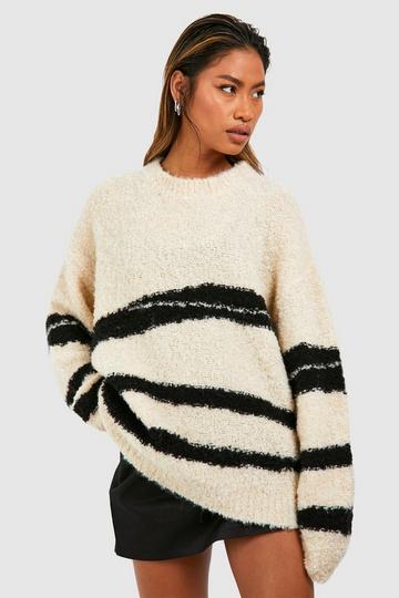 Zebra Boucle Oversized Sweater ecru