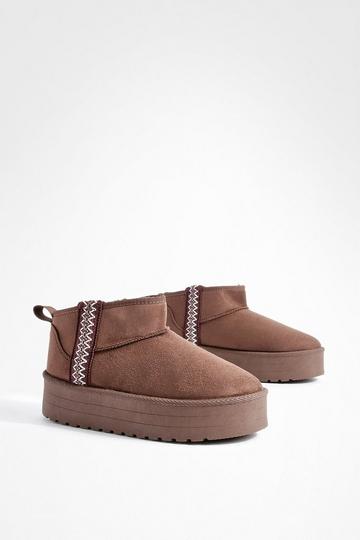 Chocolate Brown Embroidered Detail Cozy Platform Boots