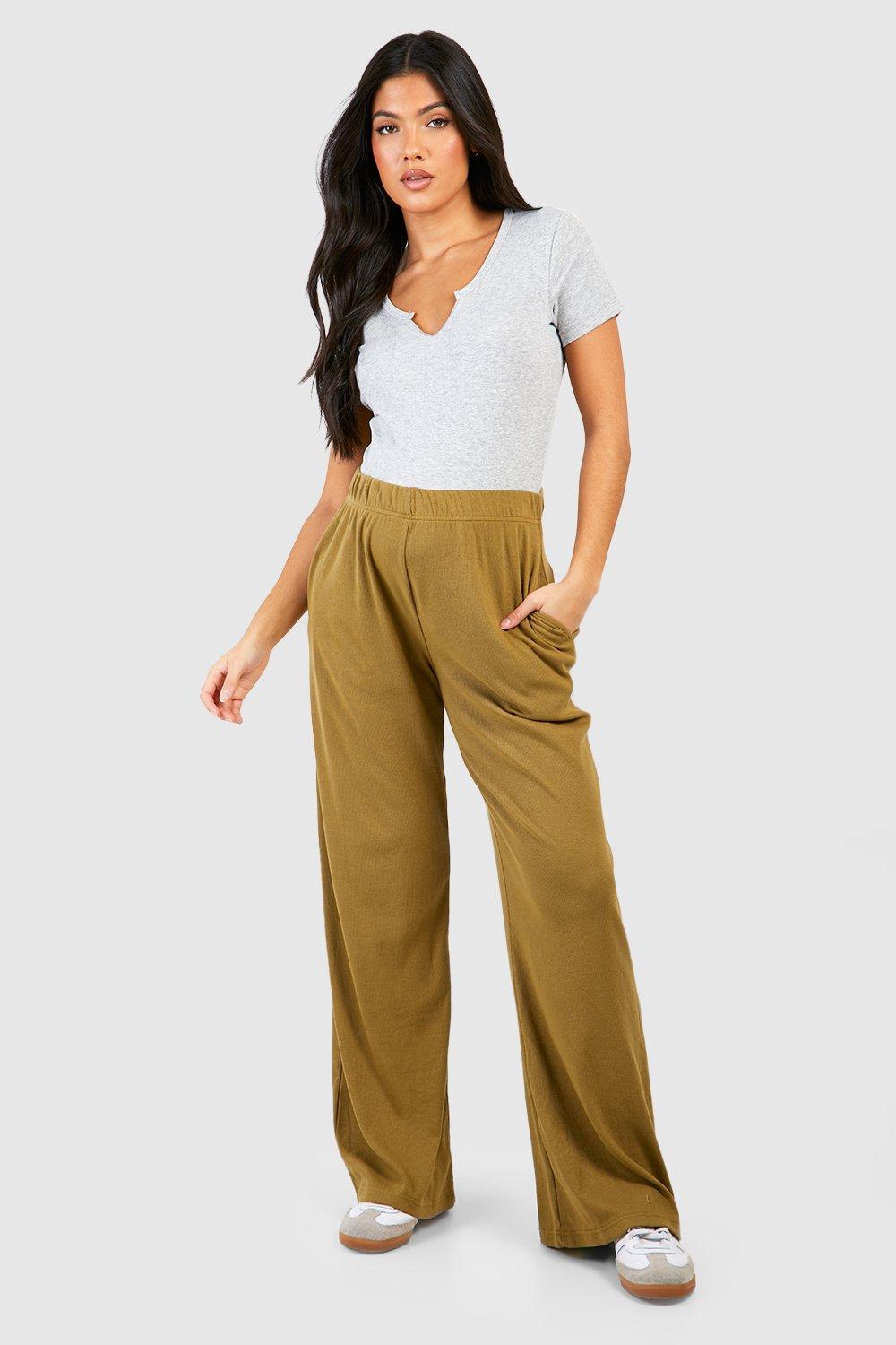 Pin Tuck Soft Tailored Wide Leg Pants | Boohoo | Wide leg pants, Wide leg  trousers, Pants for women