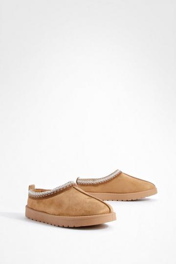 Embroidered Cozy Mules chestnut