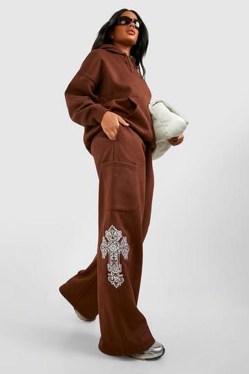 Cross Embroidered Cargo Pocket Wide Leg Joggers chocolate