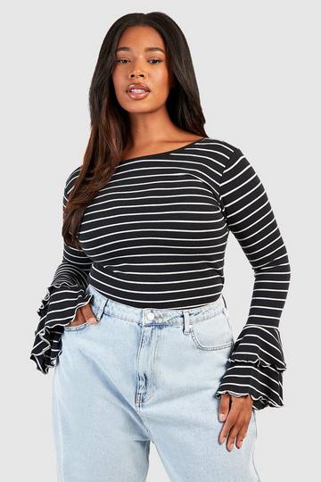 Plus Off The Shoulder Ruched Flare Sleeve Top