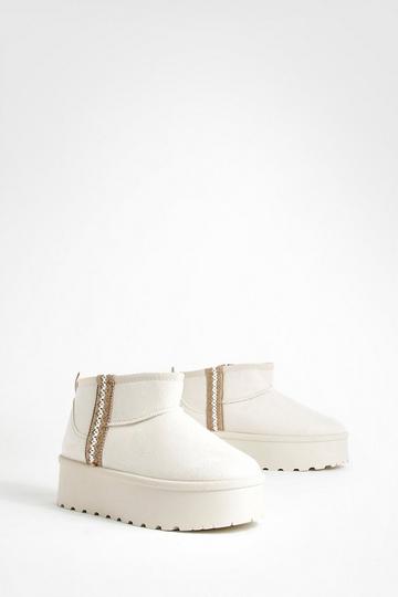 Cream White Embroidered Detail Cozy Platform Boots