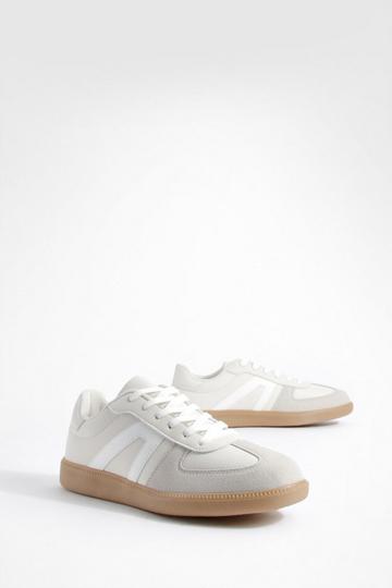 Contrast Panel Gum Sole Sneakers stone
