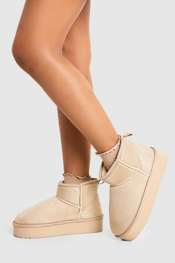 Platform Mini Cosy Boots ecru