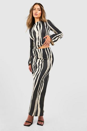 Textured Zebra Print Maxi Skirt black