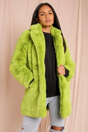 Oversized Faux Fur Coat lime