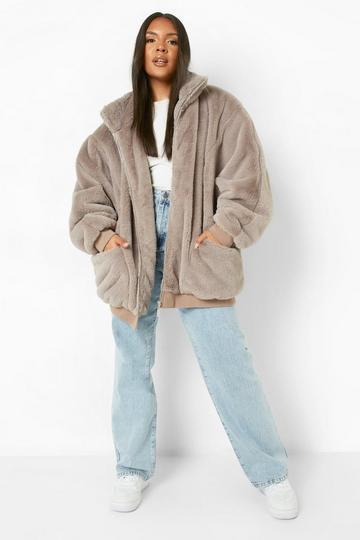 Plus Oversized Pocket Detail Faux Fur Jacket mocha