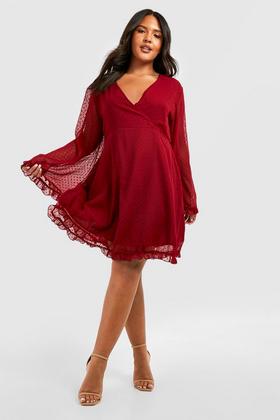 Red v-neck Plus Size Fluted Sleeve Midi Dress